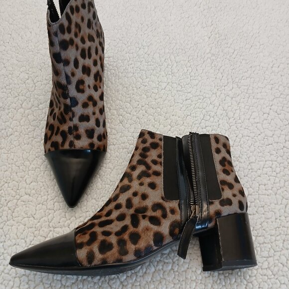 Nine West Calf Fur Animal Print Ankle Boots in Black and Gray - size 9.5 - Picture 3 of 5